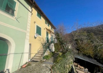 Terraced Villa Via Serralunga, Sant'Olcese - photo 1