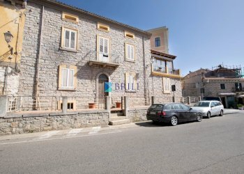 FACCIATA PALAZZINA - Terratetto - Terracielo via Nazionale 59 Luras, Luras - foto 23