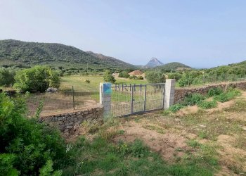 Terreno edificabile via santa giusta, Loiri Porto San Paolo - foto 1