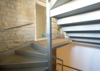 PARTICOLARE SCALA - Villa VIA SAN SIMPLICIO, Olbia - foto 45