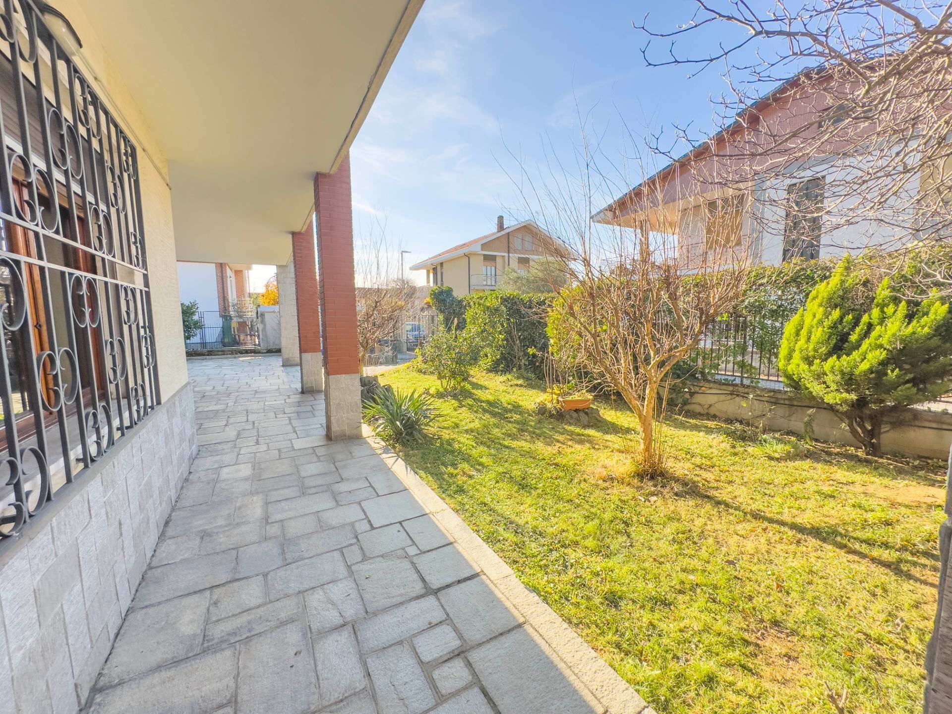 Single Family Villa Via Trento, Orbassano - photo 2