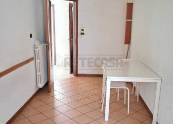 WhatsApp Image 2026-02-23 at 17.21.23 (7).jpeg - Trilocale Via Salvatore Calenda 90, Salerno - foto 13