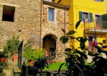 WhatsApp Image 2023-12-20 at 16.08.23.jpeg - Rustico Strada Provinciale snc, Calice al Cornoviglio - foto 3