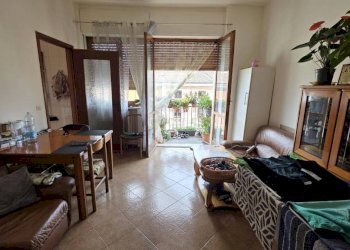 Salone - Two-room apartment piazza Vittorio Alfieri, Mombercelli - photo 22