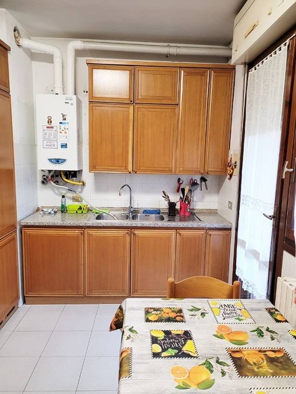 Cucina - Quadrilocale Bologna (zona Bolognina) - foto 1