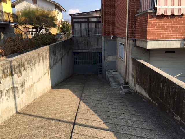 IMG_5266.JPG - Office Via XX Settembre 2020, Beinasco - photo 1