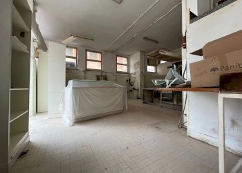 Laboratorio - Locale Commerciale Via Tommaso Sanguineti, Lavagna - foto 10