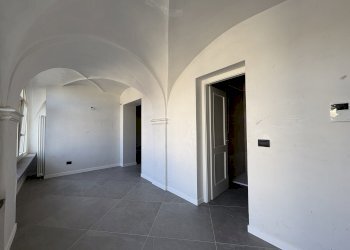 ingresso - Appartamento piazza Italia, Poirino - foto 4