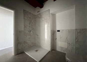 bagno - Appartamento piazza Italia, Poirino - foto 16