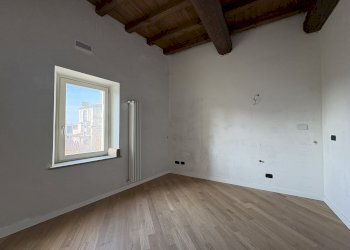 camera - Trilocale piazza Italia, Poirino - foto 8