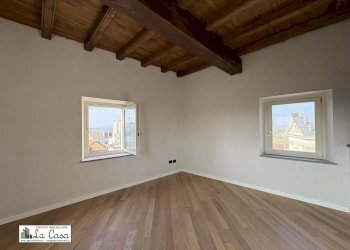 camera - Trilocale piazza Italia, Poirino - foto 1