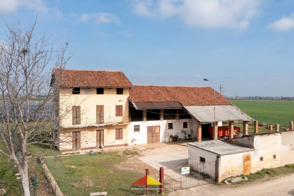 Rustic Villafalletto - photo 1