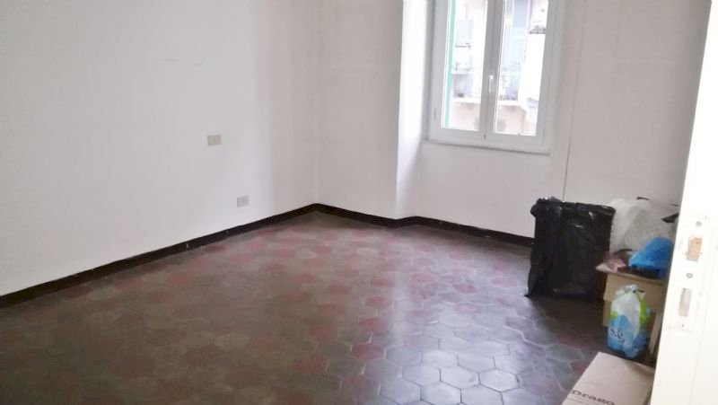 Appartamento Via  Petrarca, Savona (zona Santa Rita) - foto 2