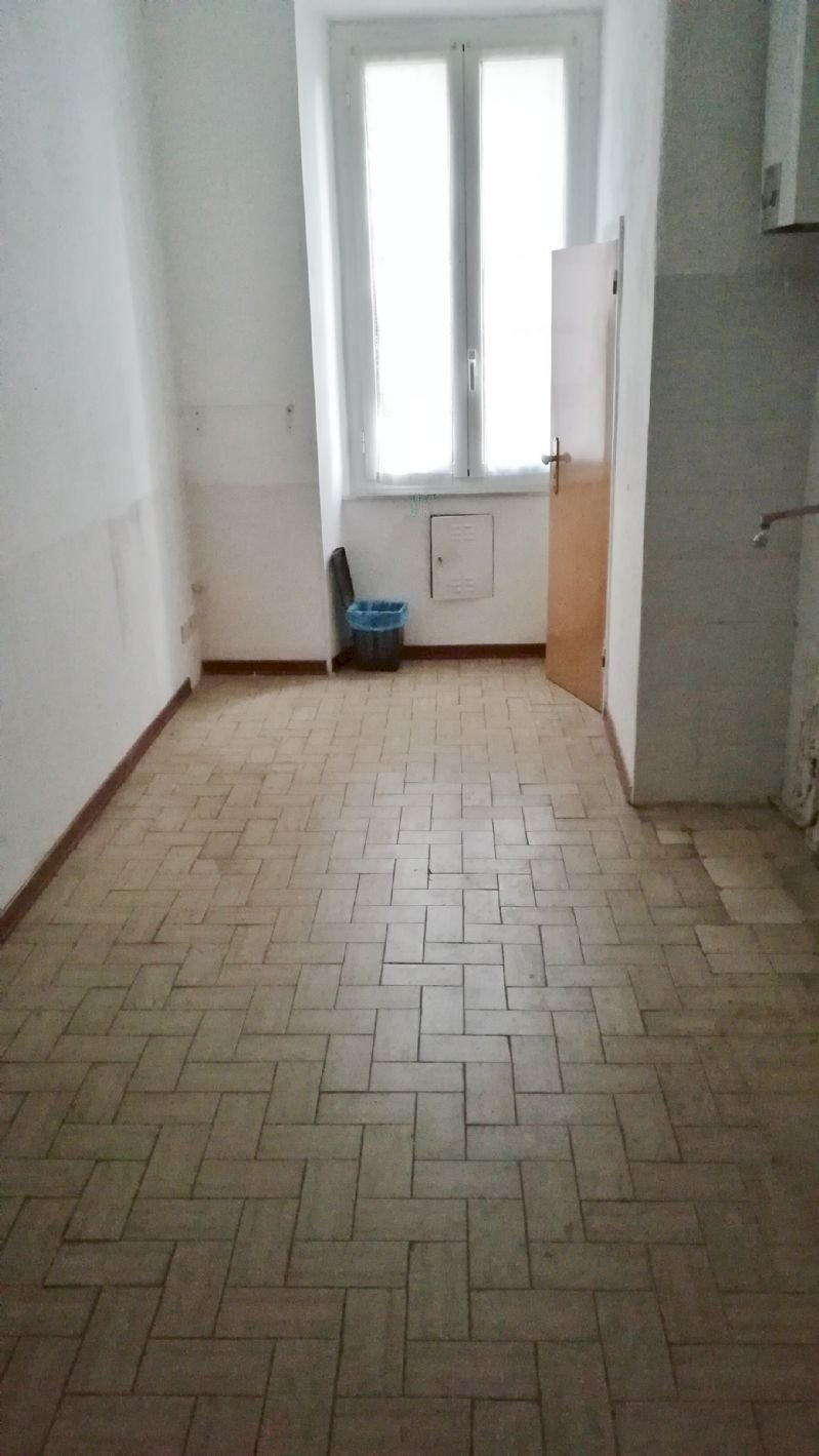 Appartamento Via  Petrarca, Savona (zona Santa Rita) - foto 3