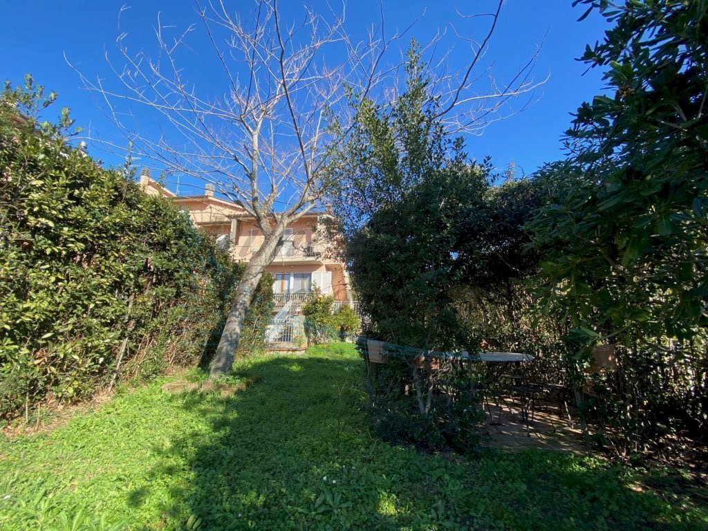 IMG_2739 (FILEminimizer).jpg - Appartamento Via Arno, Rosignano Marittimo - foto 2