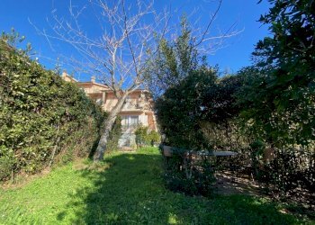 IMG_2739 (FILEminimizer).jpg - Appartamento Via Arno, Rosignano Marittimo - foto 2