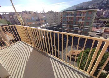 balcone soggiorno - Trilocale Andora - foto 4