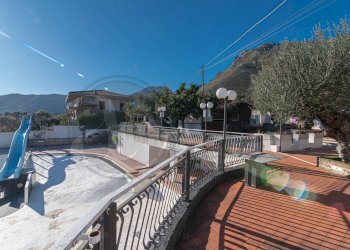 Hotel - Accommodation facility Strada Comunale Le Noci, Venafro - photo 15