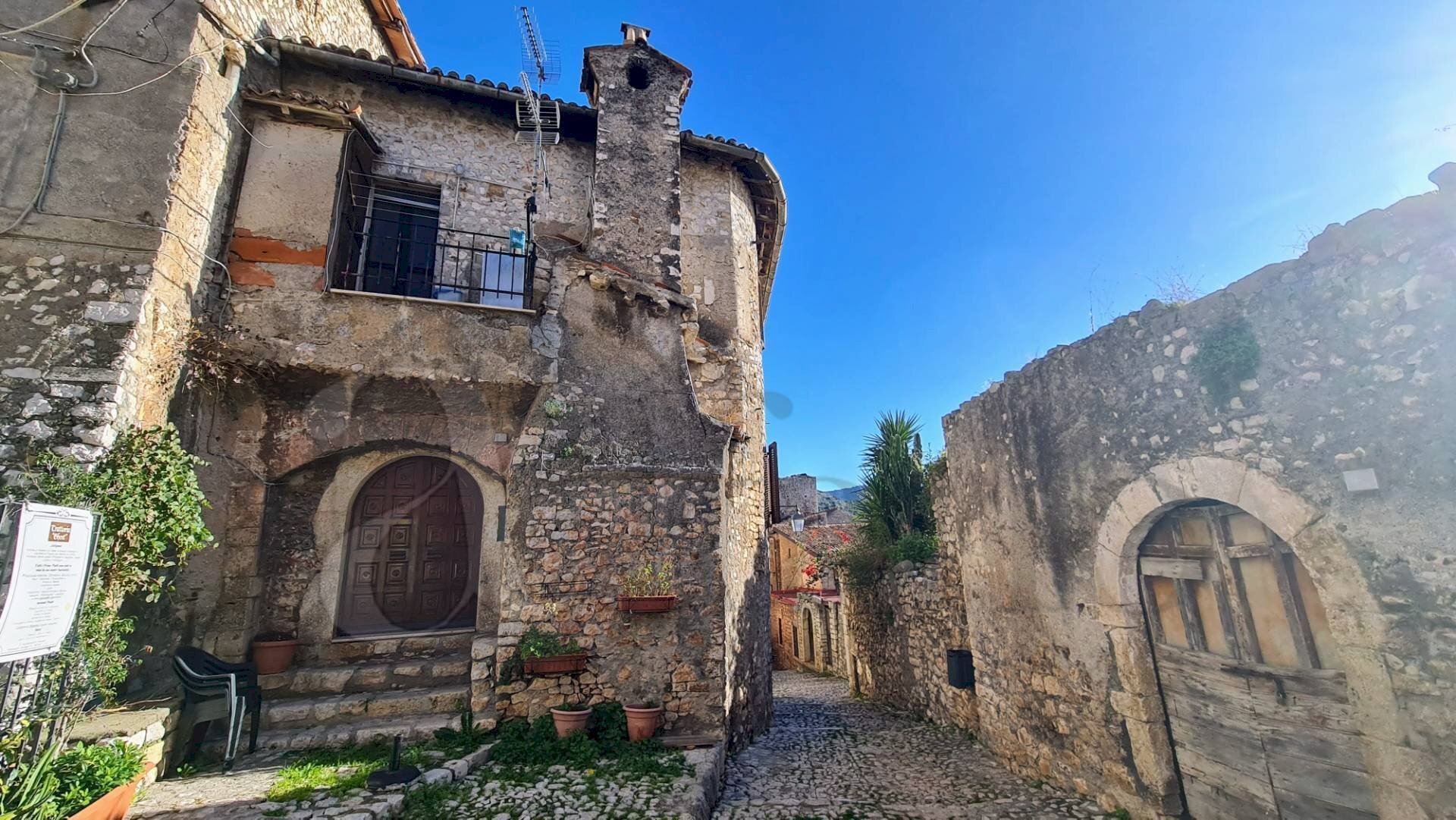 Stabile - Palazzo Via Sotto Il Forte, Sermoneta - foto 1