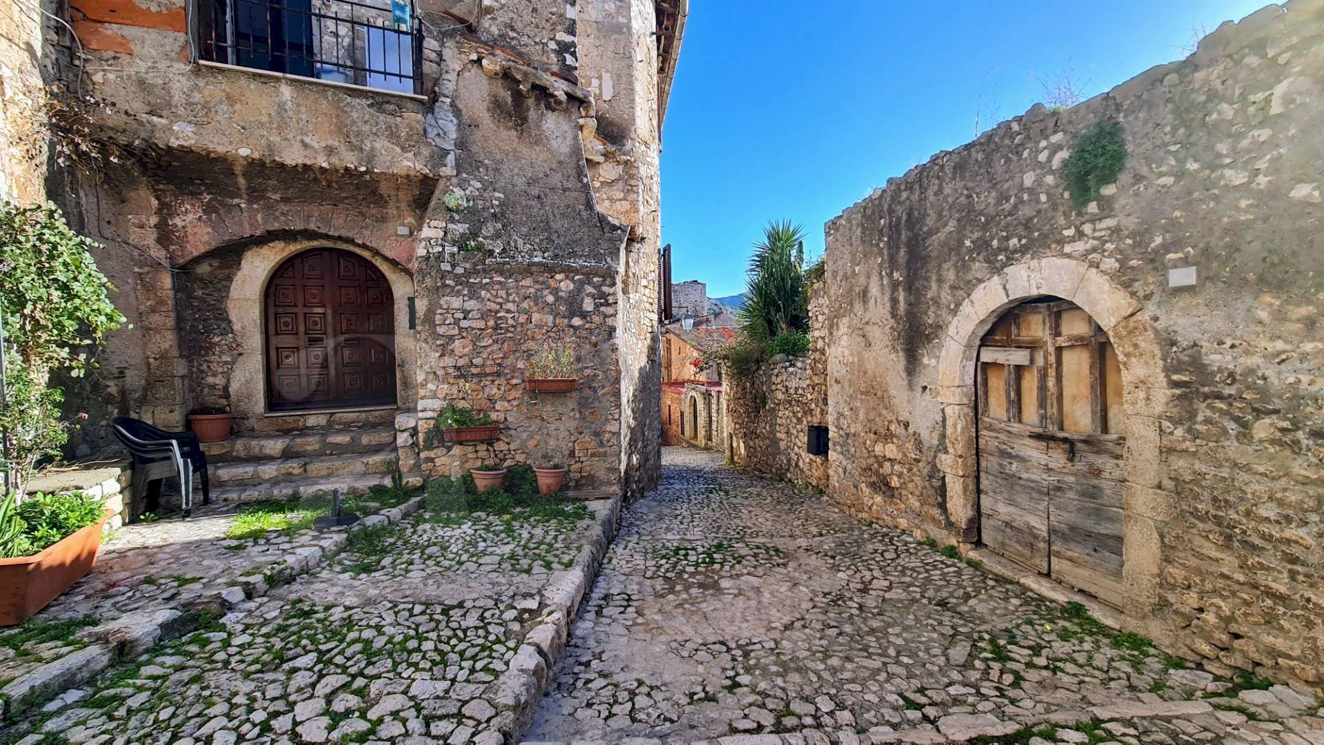 Stabile - Palazzo Via Sotto Il Forte, Sermoneta - foto 3
