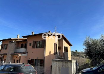 Attico via santo stefano, Colli al Metauro - foto 1