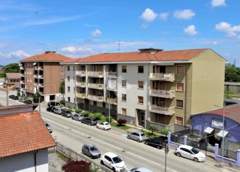 Trilocale Via tagliamento, Santhià - foto 1