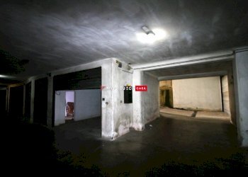 Garage - Parcheggio Via Delle Resistenza, Martina Franca - foto 4