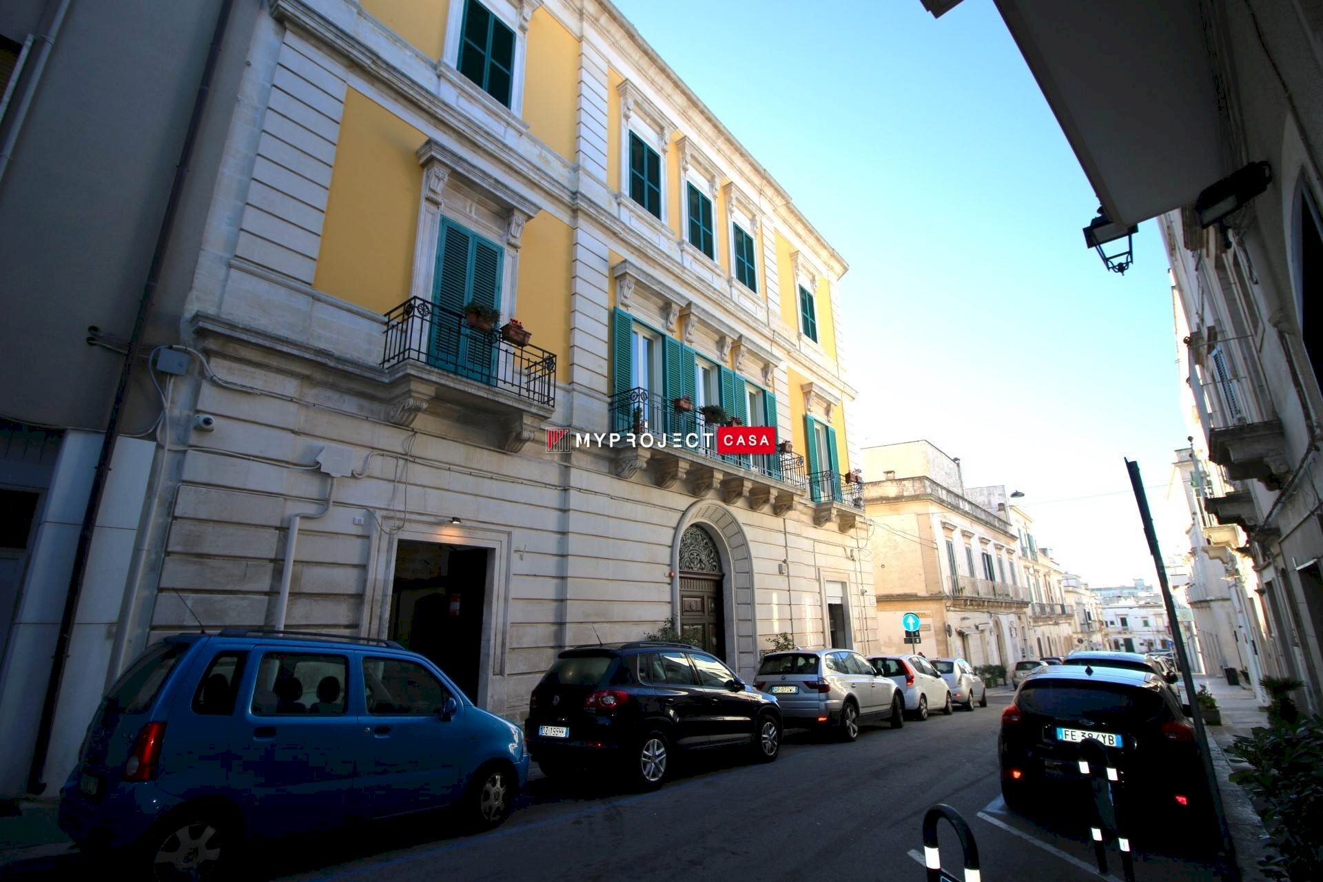 Shop Via Verdi, Martina Franca - photo 1
