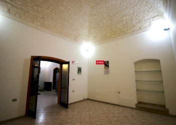 Negozio Via Verdi, Martina Franca - foto 9