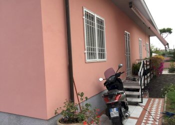 770ac2e5-22b4-41d0-863f-44d5101586d7.jpg - Casa semi indipendente Via Aldo Pucciarelli 15, Carrara - foto 10