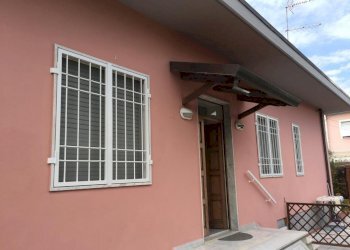 a97eb303-7b6a-4876-a796-4d8c1ea5078c.jpg - Casa semi indipendente Via Aldo Pucciarelli 15, Carrara - foto 12