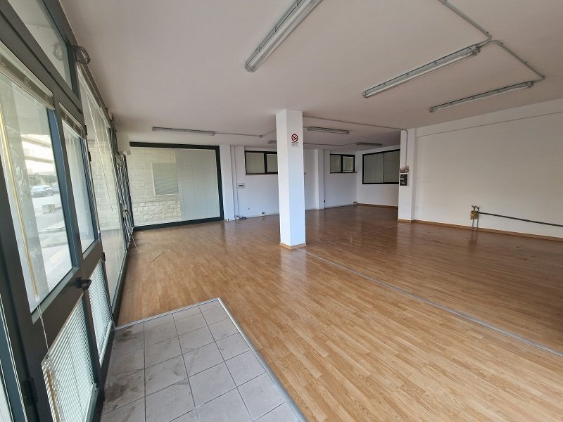 dettagli - Commercial Premises Via Assisi 47, Perugia - photo 3