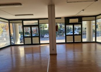 dettagli - Locale Commerciale Via Assisi 47, Perugia - foto 15