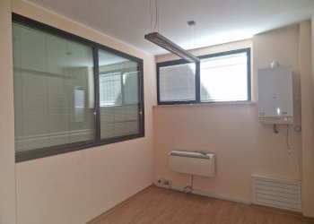 stanza - Locale Commerciale Via Assisi 47, Perugia - foto 18