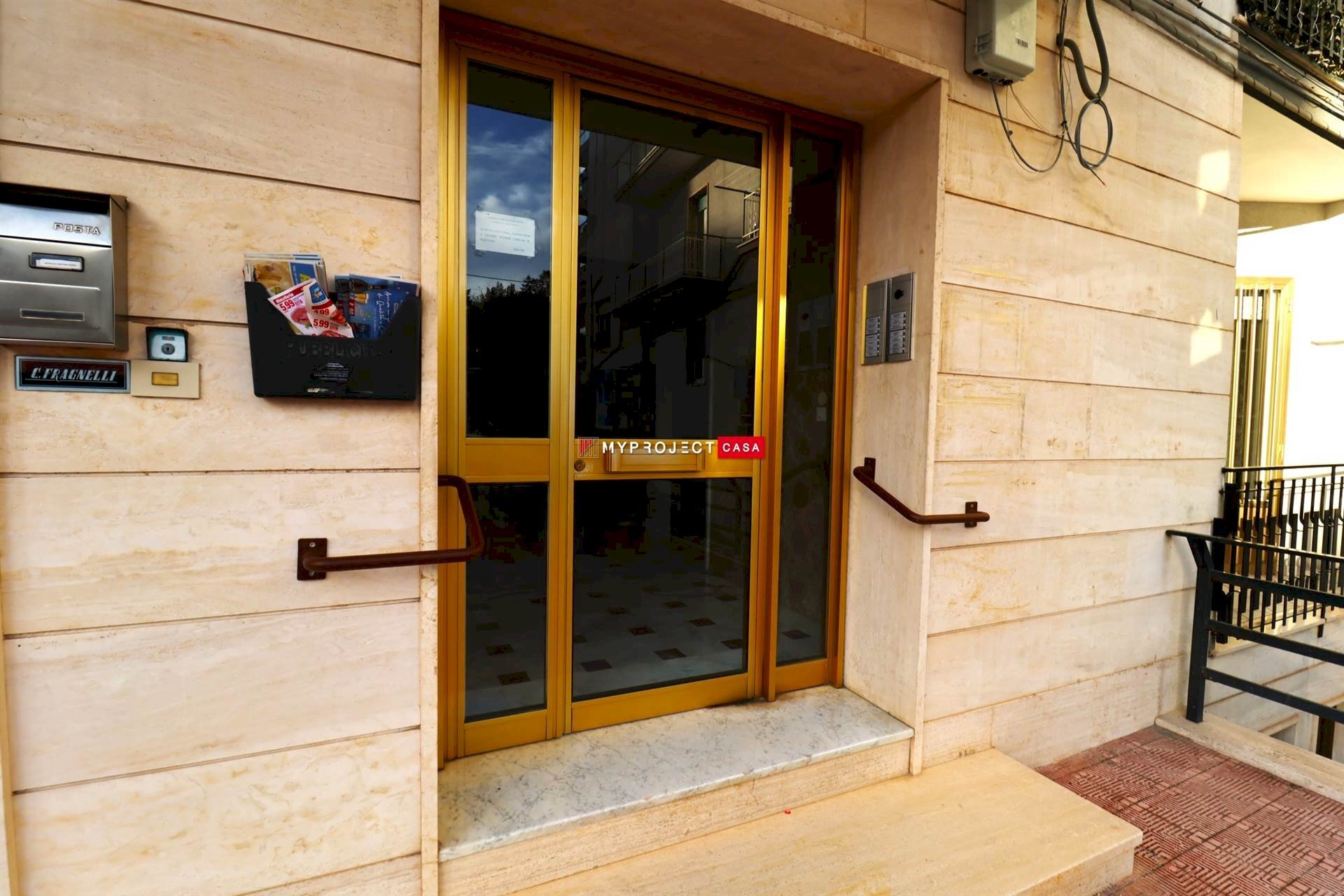 Four-room apartment Centrale, Martina Franca - photo 2