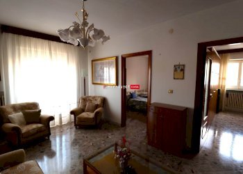 Four-room apartment Centrale, Martina Franca - photo 11