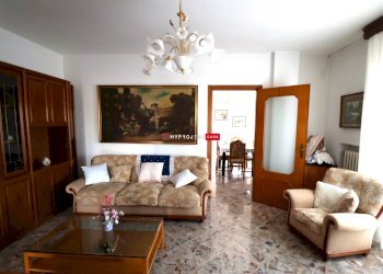 Four-room apartment Centrale, Martina Franca - photo 12