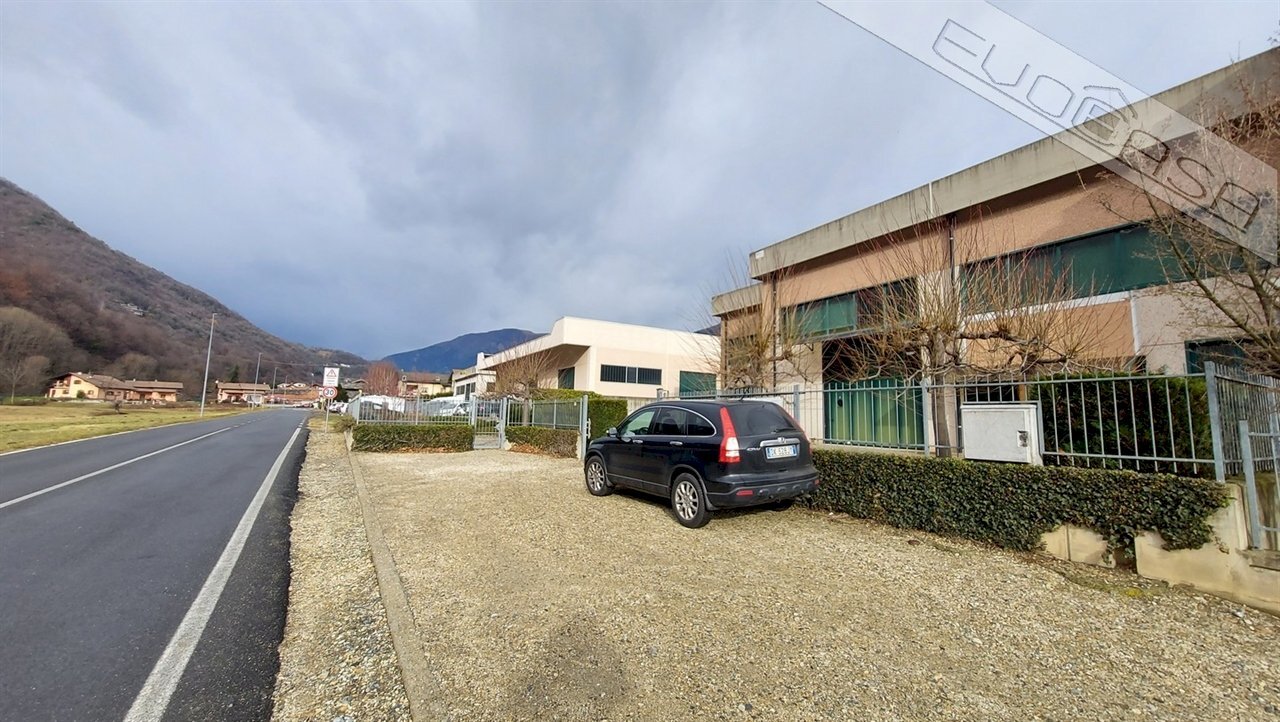 Capannone Via Provinciale  2/F, Inverso Pinasca - foto 2