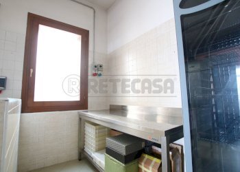 IMG_3042.JPG - Locale Commerciale viale riviera berica 730, Vicenza - foto 10