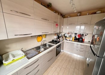 cucina - Porzione di casa Santo Stefano di Magra - foto 4