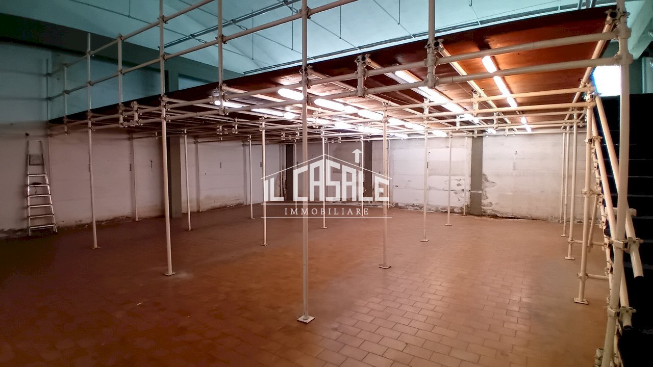 3fondorufina.jpg - Capannone Rufina - foto 3