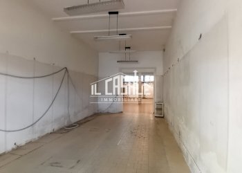 0fondorufina.jpg - Capannone Rufina - foto 1