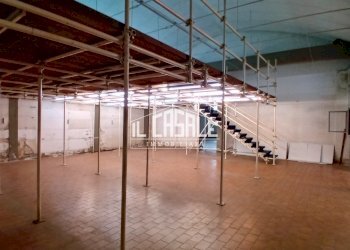 4fondorufina.jpg - Capannone Rufina - foto 4