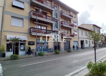 12fondorufina.jpg - Capannone Rufina - foto 12