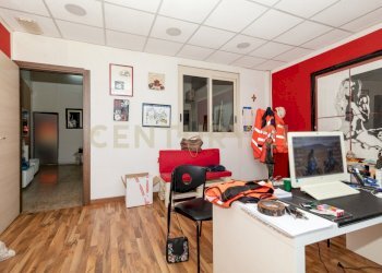 Via Tindari 35 DEPOSITO (13).jpg - Locale Commerciale Via Tindari 35, Misterbianco - foto 13