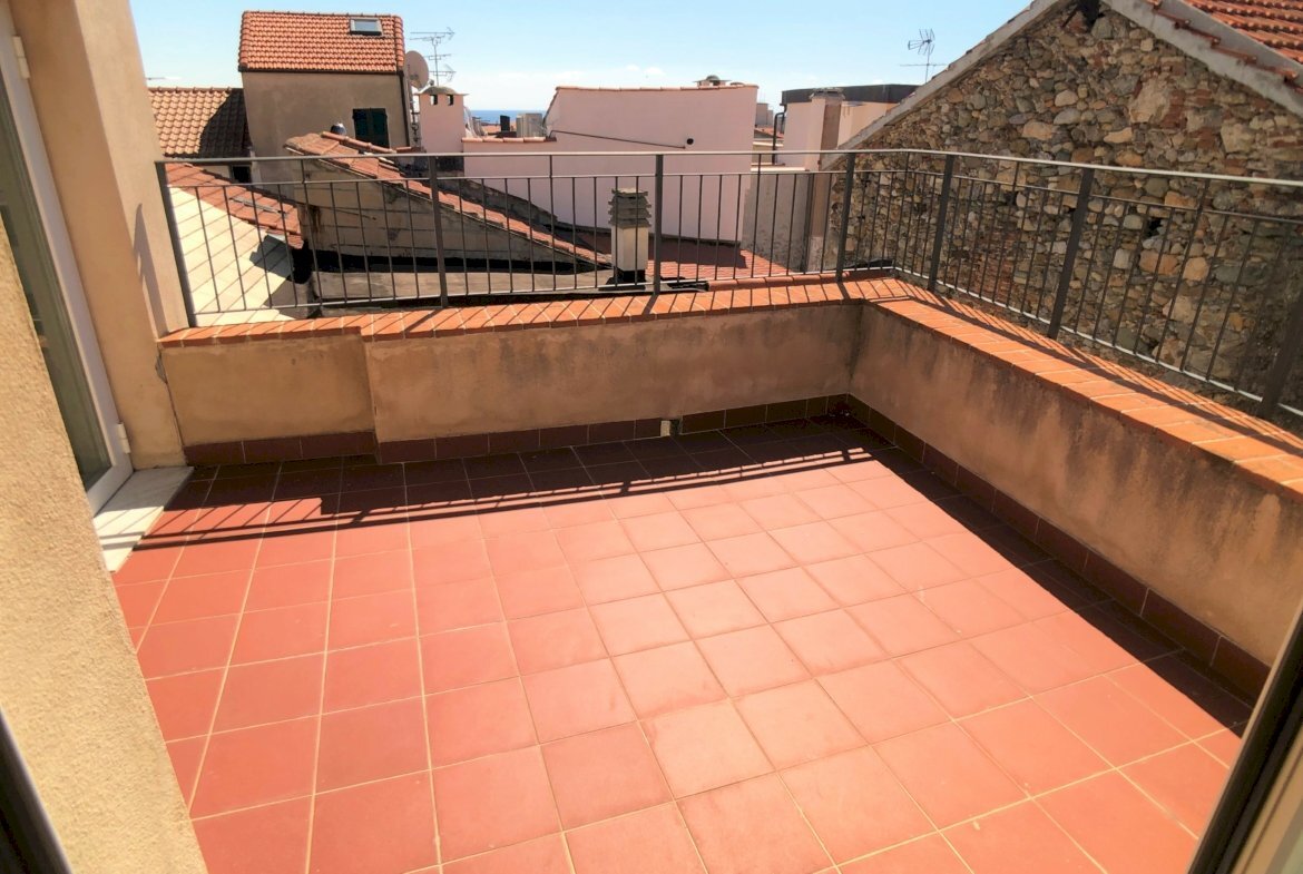 Bilocale Via Demaestri, Savona - foto 1