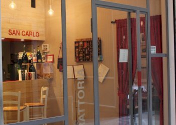 Shop Via Chiossone, Genova - photo 6