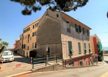 Appartamento Via Poerio, Genova (zona Voltri) - foto 5