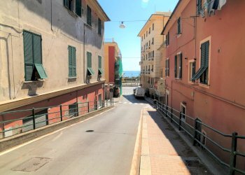 Appartamento Via Poerio, Genova (zona Voltri) - foto 6