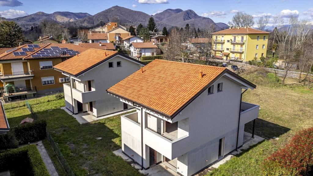 Vista - Villa via del Roccolo, Varese - foto 2